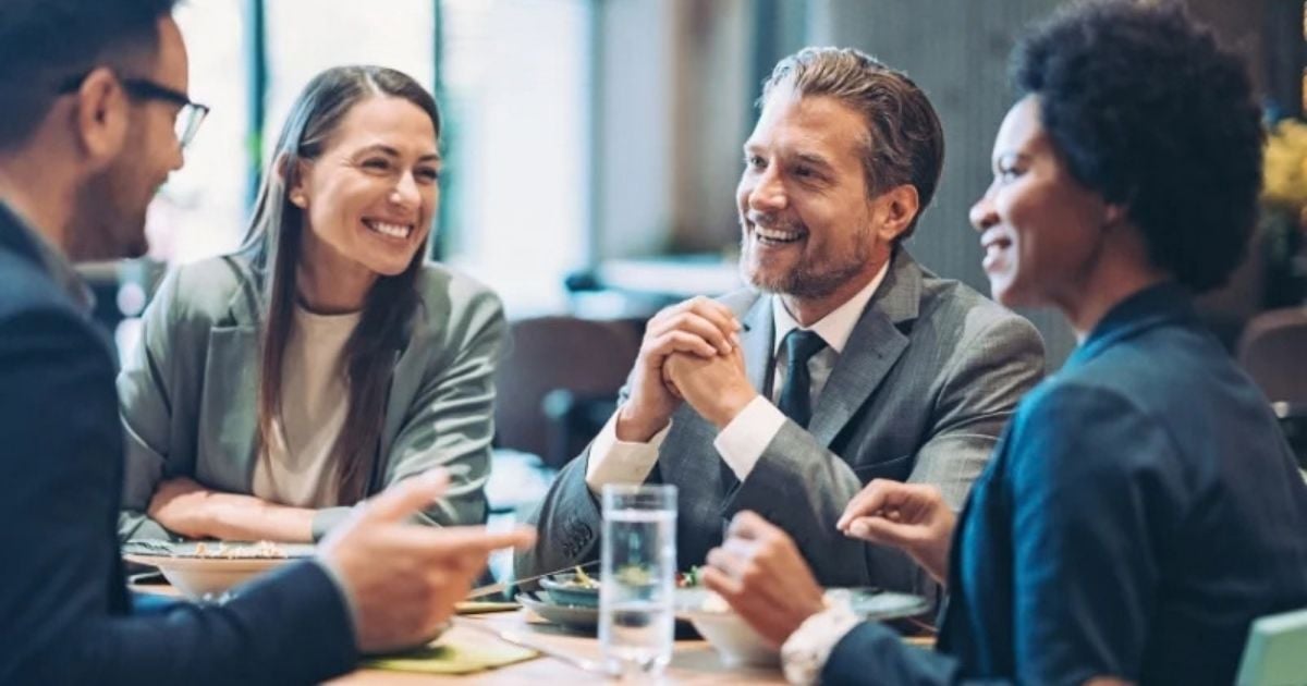 Business Storytelling Foundations: Step-by-Step Guide
